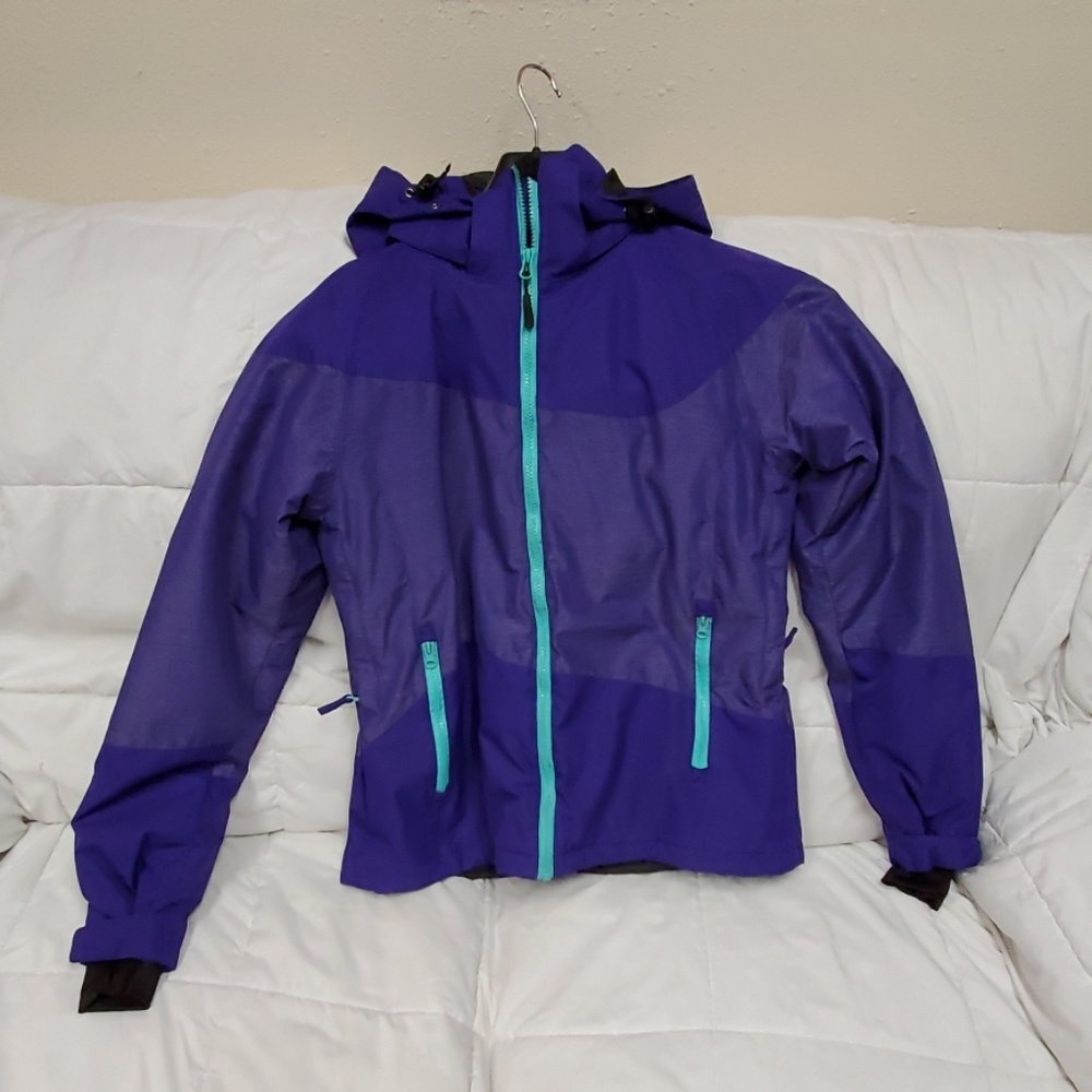 ICEBURG   Purple Girls snow coat. Kids L